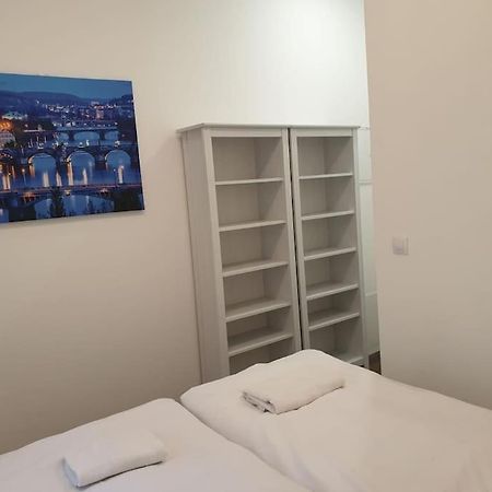 Апартаменты Prague Downtown Vinohrady - Next To Havlicek Park Экстерьер фото